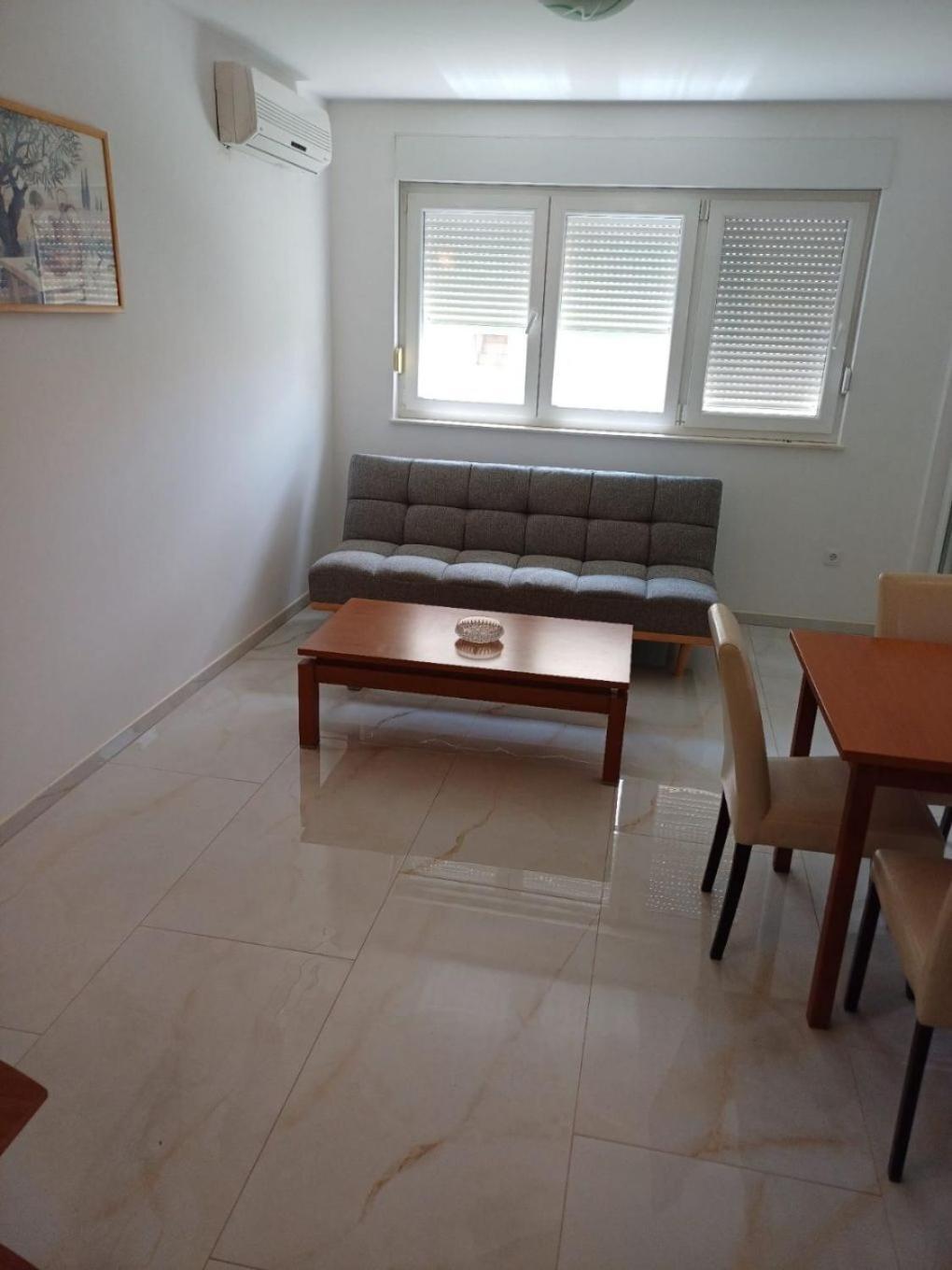 Apartment Zdrave - Free Parking Макарска Экстерьер фото